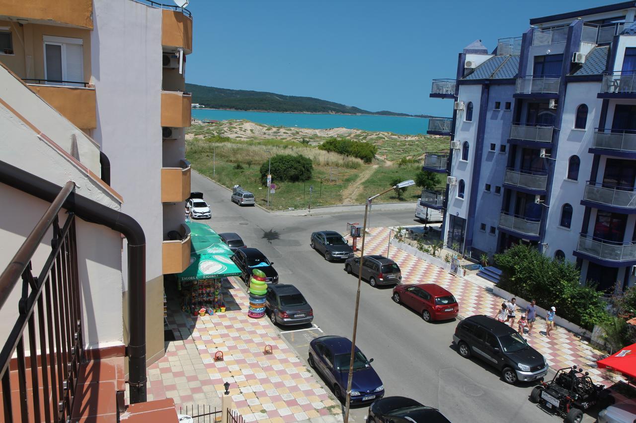 Salena Hotel Primorsko Exterior photo
